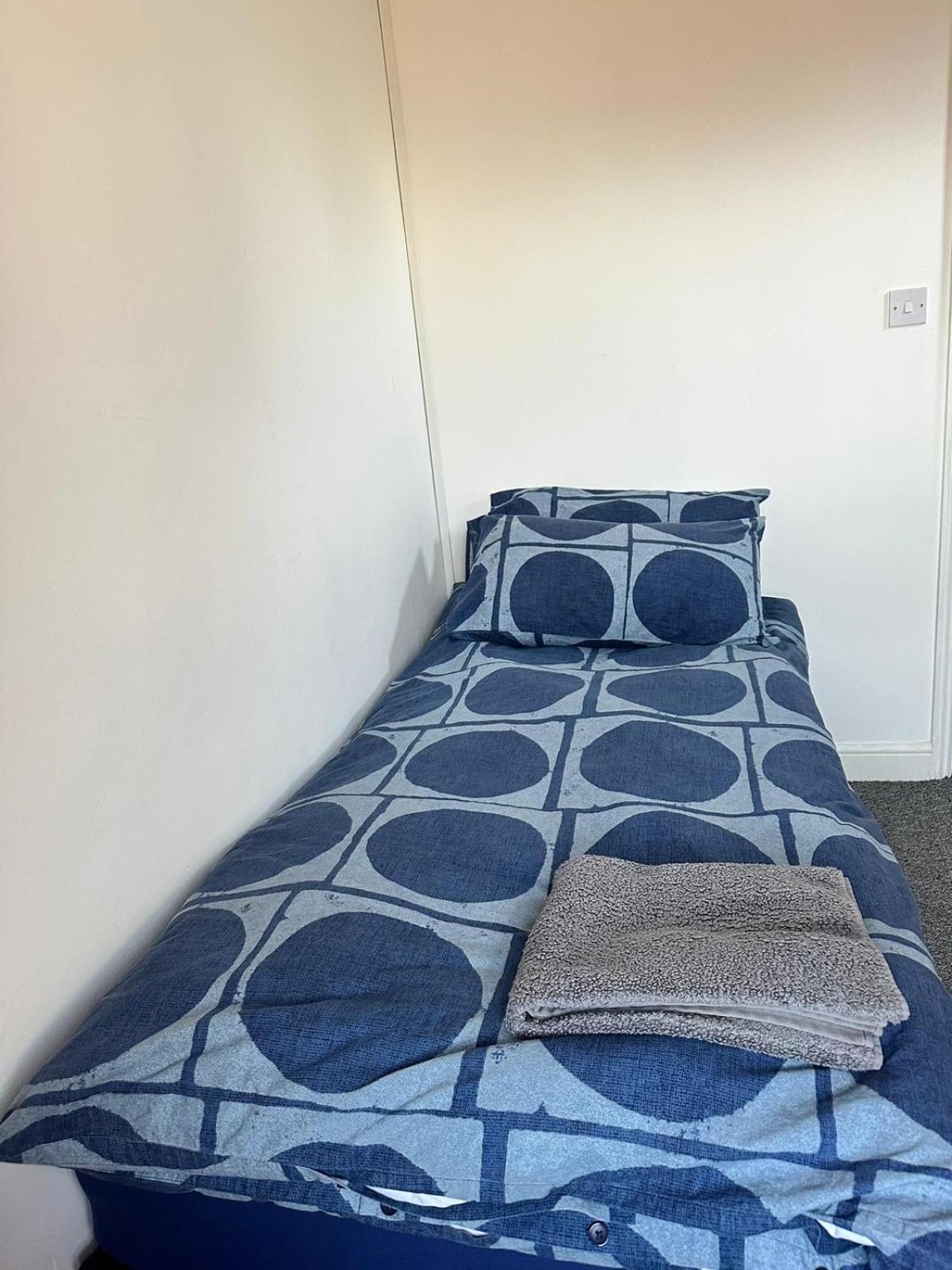 Wembley Property Gasthof *